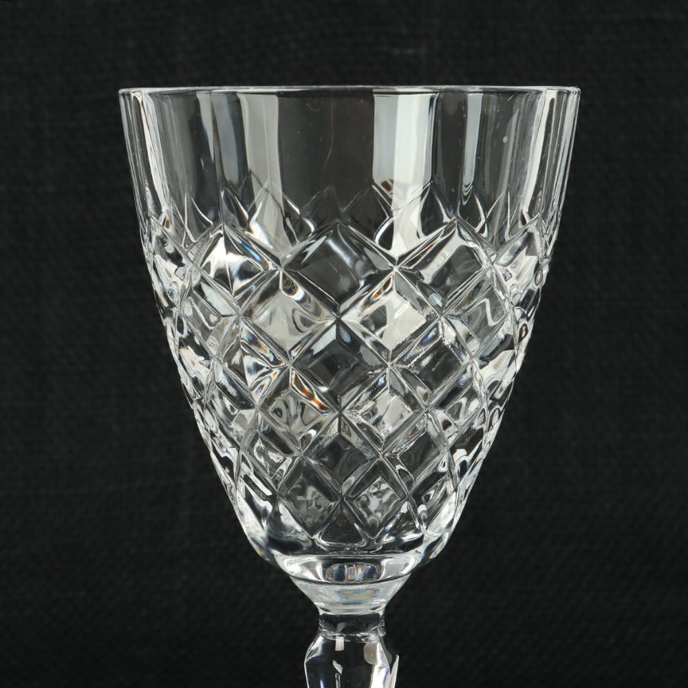 Vintage Water Goblet Dauphine by CRISTAL D'ARQUES-DURAND Set of Two - Picture 6 of 7